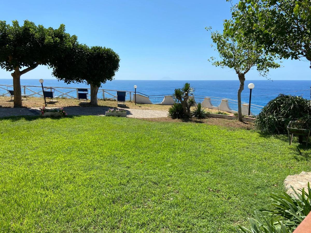 Residence Araba Fenice Tropea Buitenkant foto