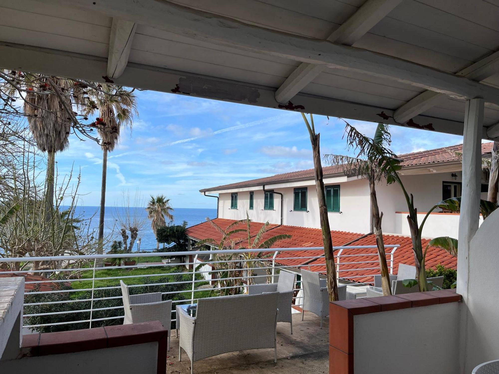Residence Araba Fenice Tropea Buitenkant foto