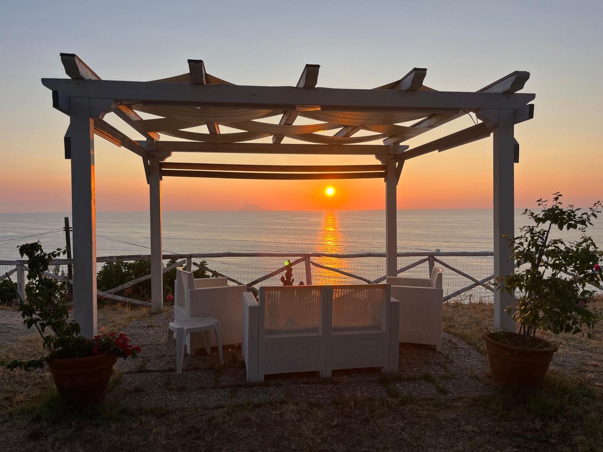 Residence Araba Fenice Tropea Buitenkant foto
