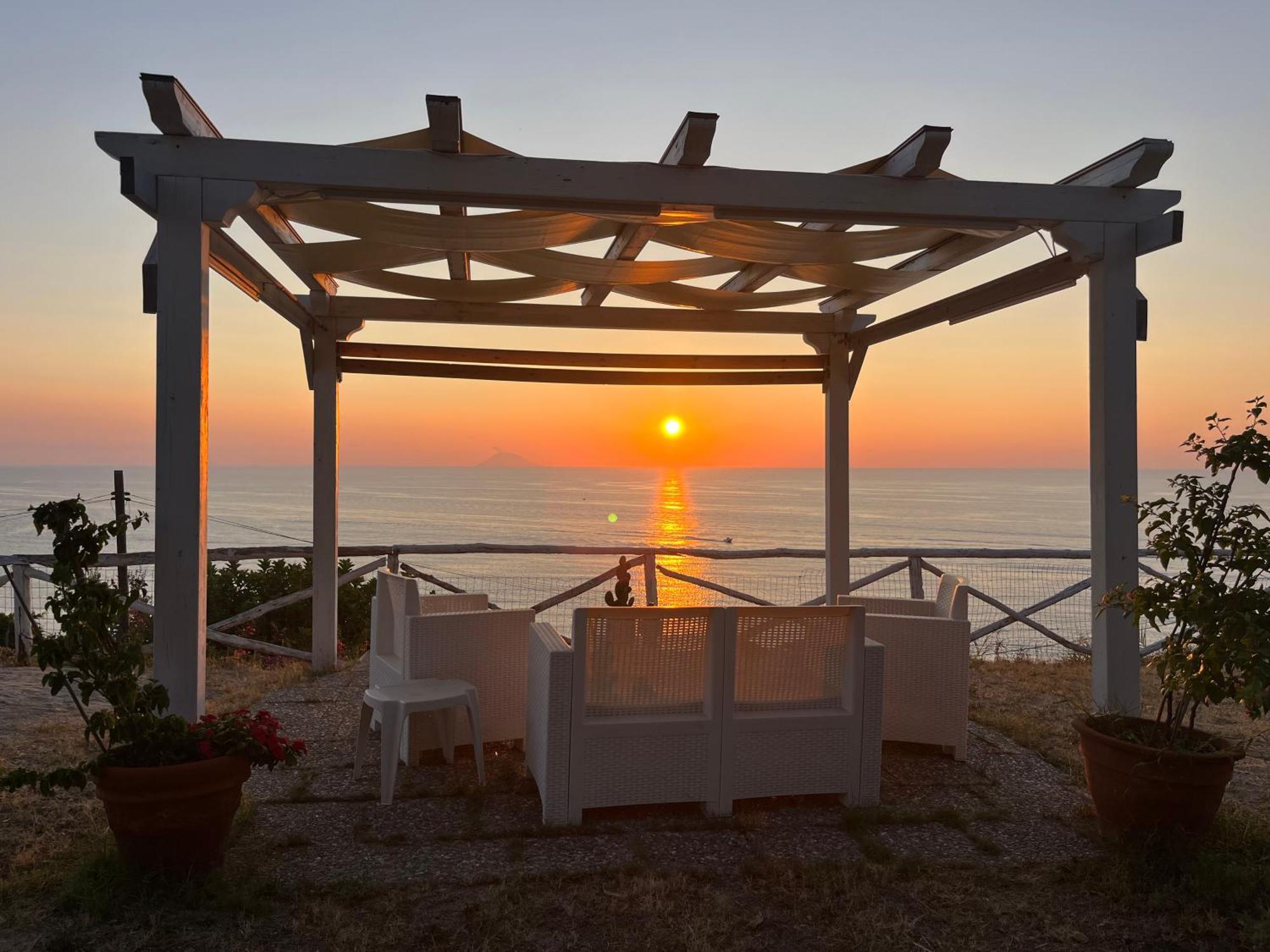 Residence Araba Fenice Tropea Buitenkant foto