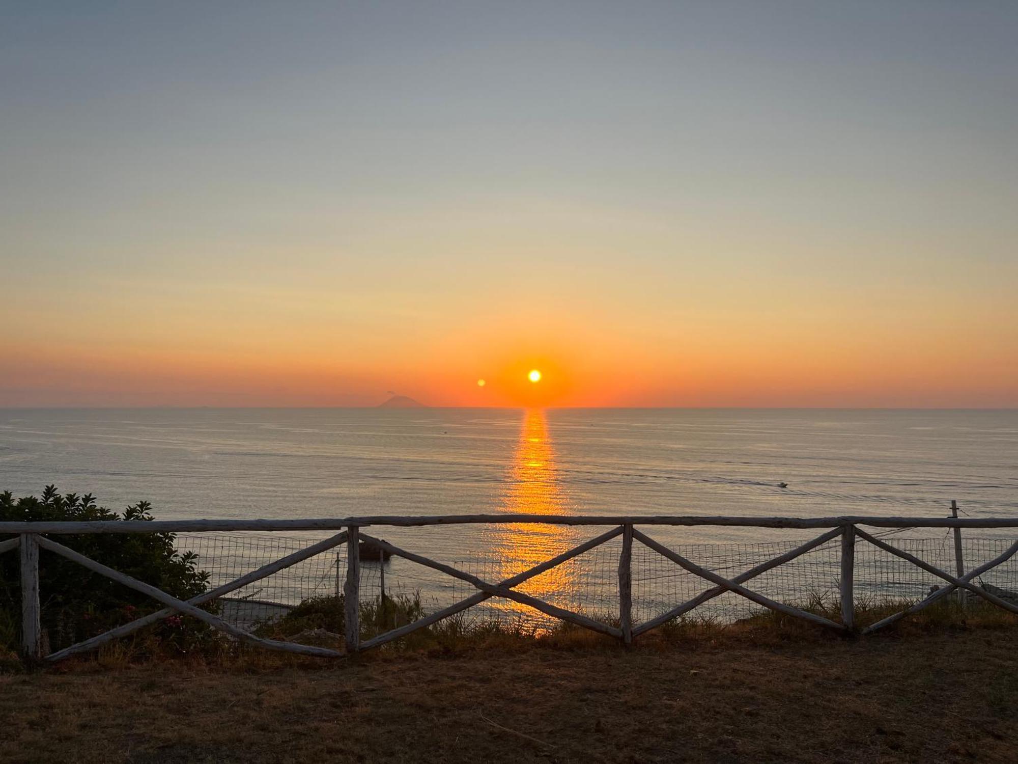 Residence Araba Fenice Tropea Buitenkant foto
