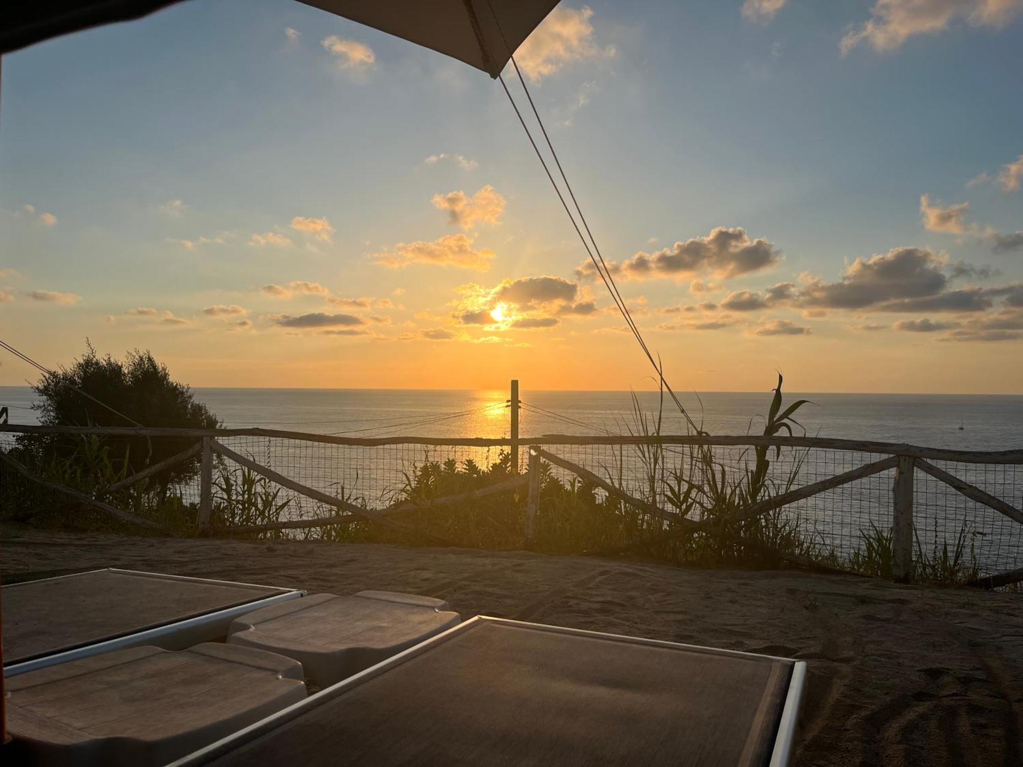 Residence Araba Fenice Tropea Buitenkant foto